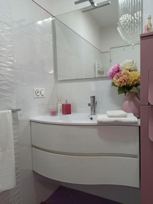 Chez Ilenia Apartment Lagny-sur-Marne Luaran gambar
